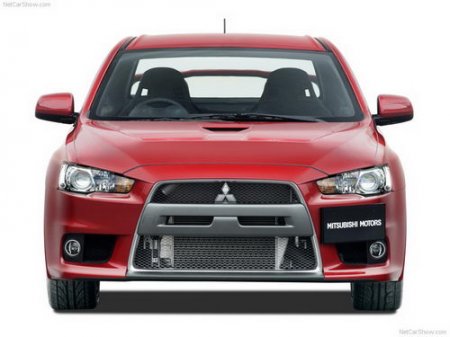Mitsubishi Lancer Evolution X: стать другим?
